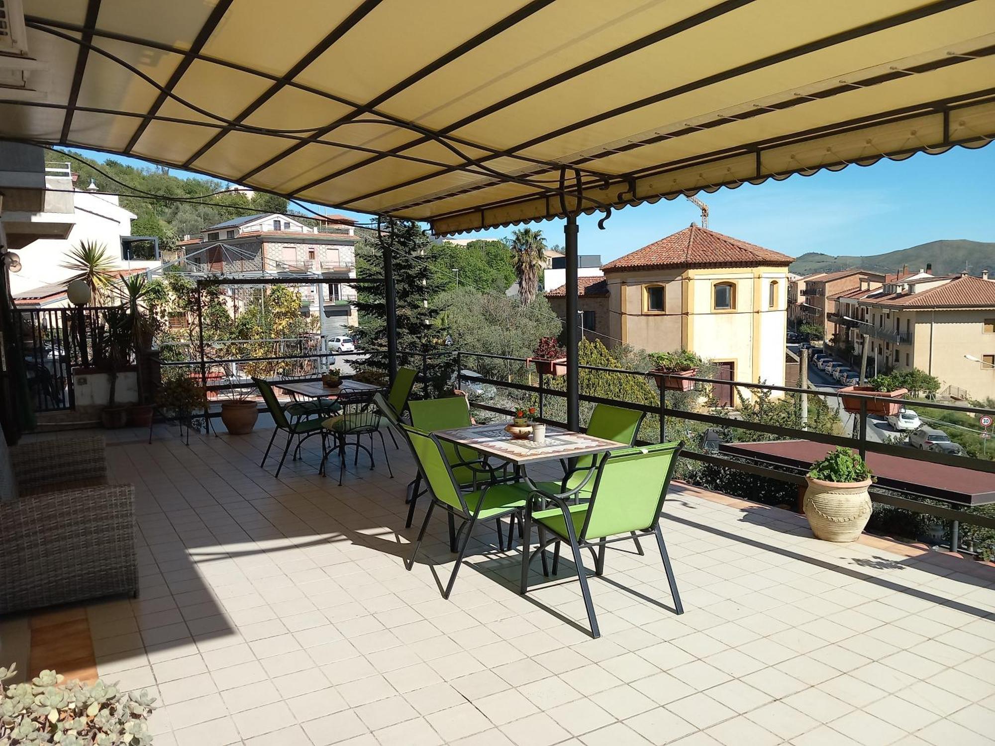 B&B Villa Letizia Castelbuono  Buitenkant foto