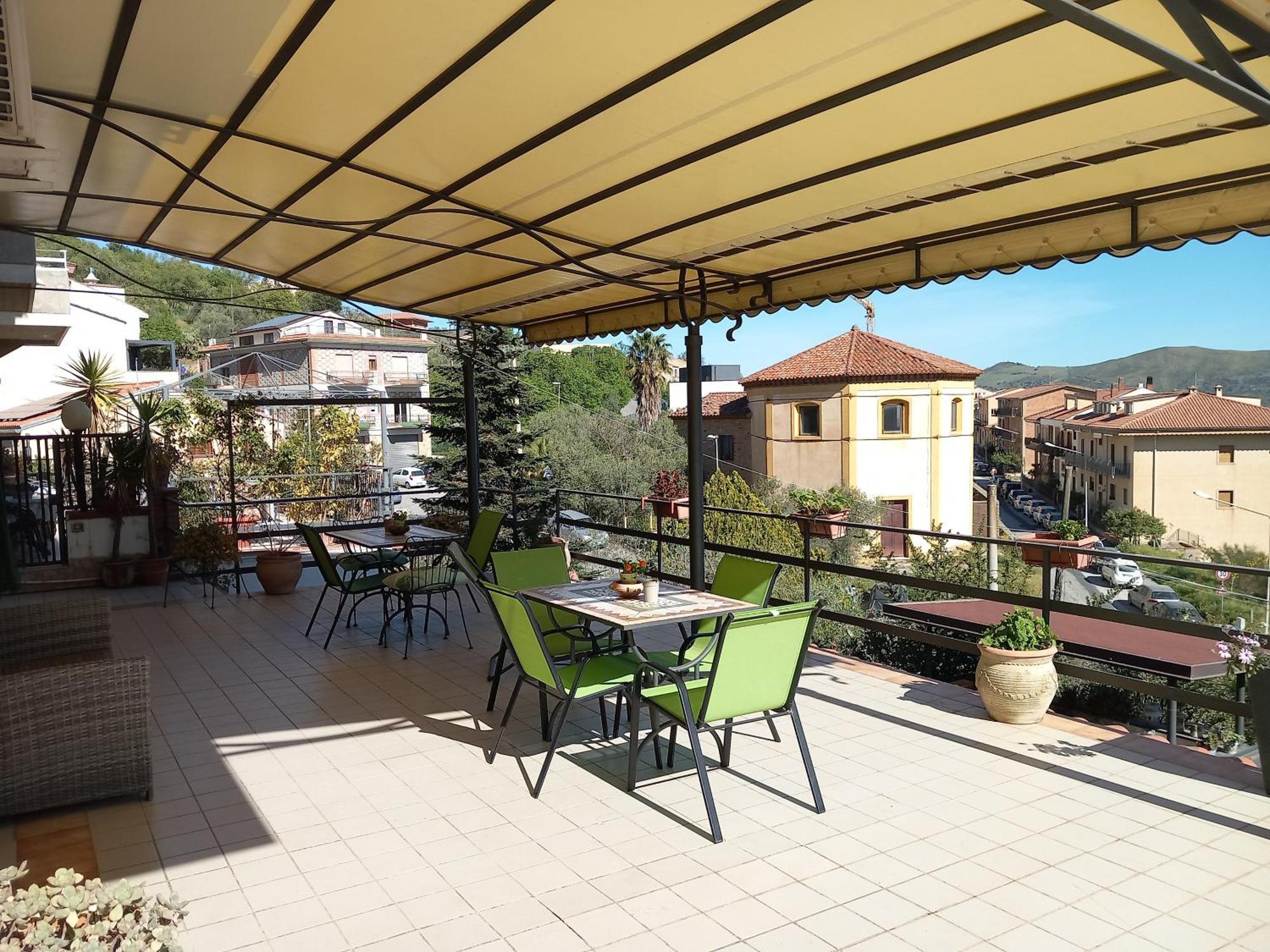 B&B Villa Letizia Castelbuono  Buitenkant foto